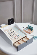 CASH REGISTER