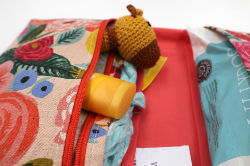 Windeltasche mit Namen "Rosenstrauch" – Bild 2