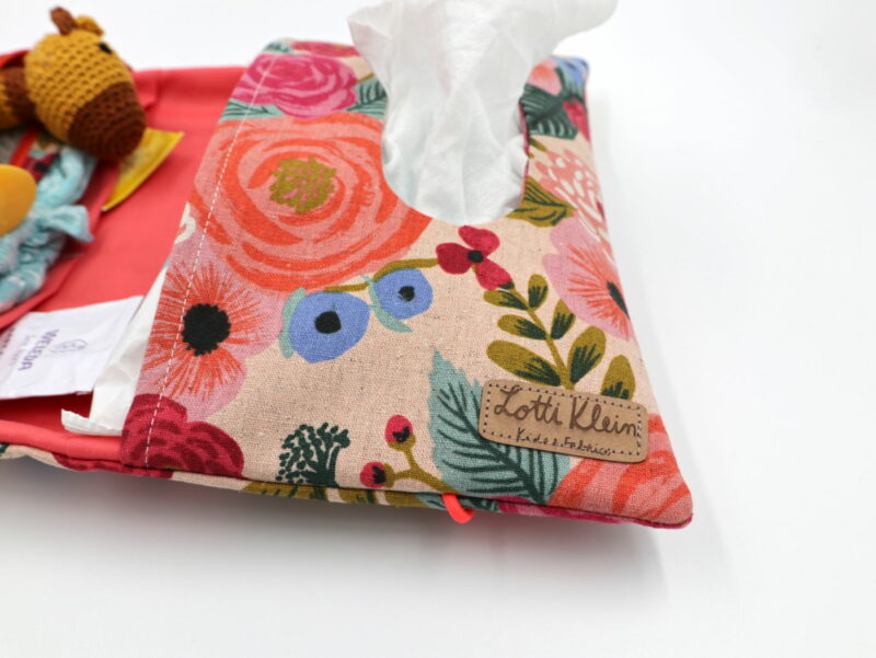 Windeltasche mit Namen "Rosenstrauch" – Bild 3