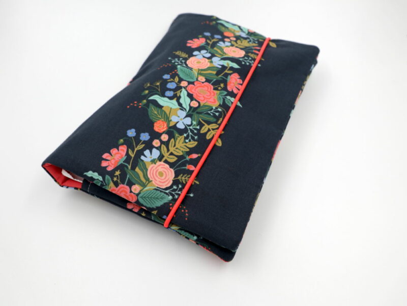 Windeltasche mit Namen "Rose in navy"