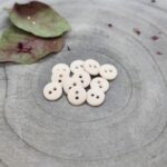 Atelier Brunette - Classic Matte Buttons (powder) Atelier Brunette - Classic Matte Buttons (powder)