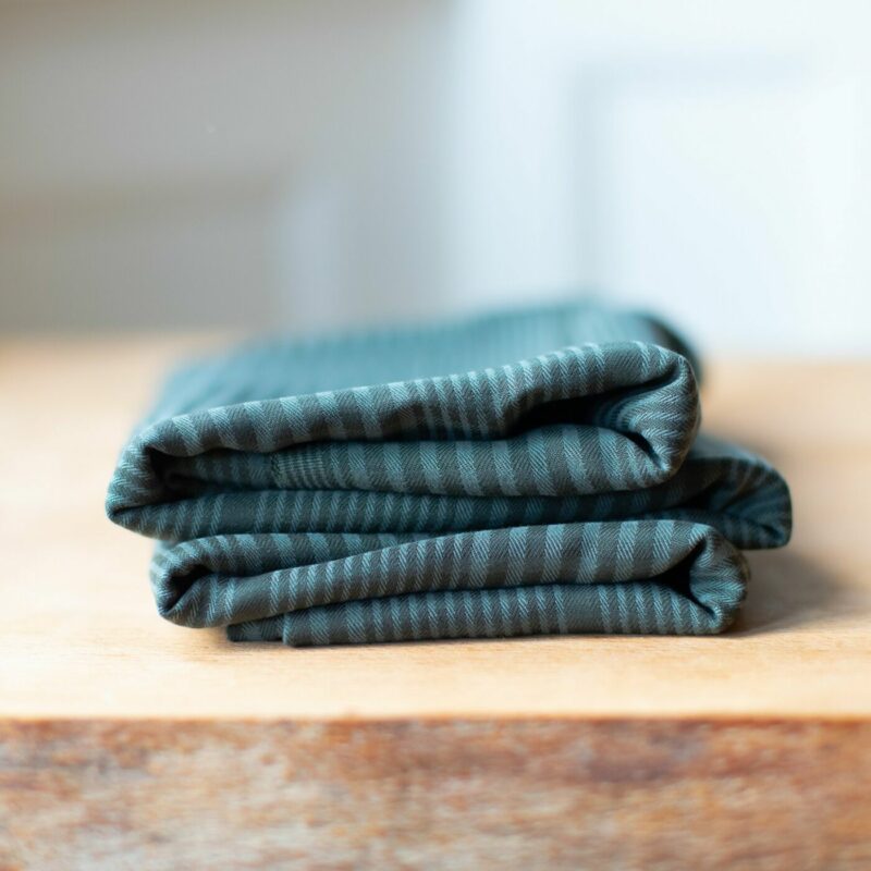 Plaid mit TENCEL™ Fasern - Deep Green – Bild 2
