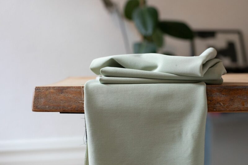 Meet Milk - Soft Stretch Twill with TENCEL™ fibers (Soft Mint)