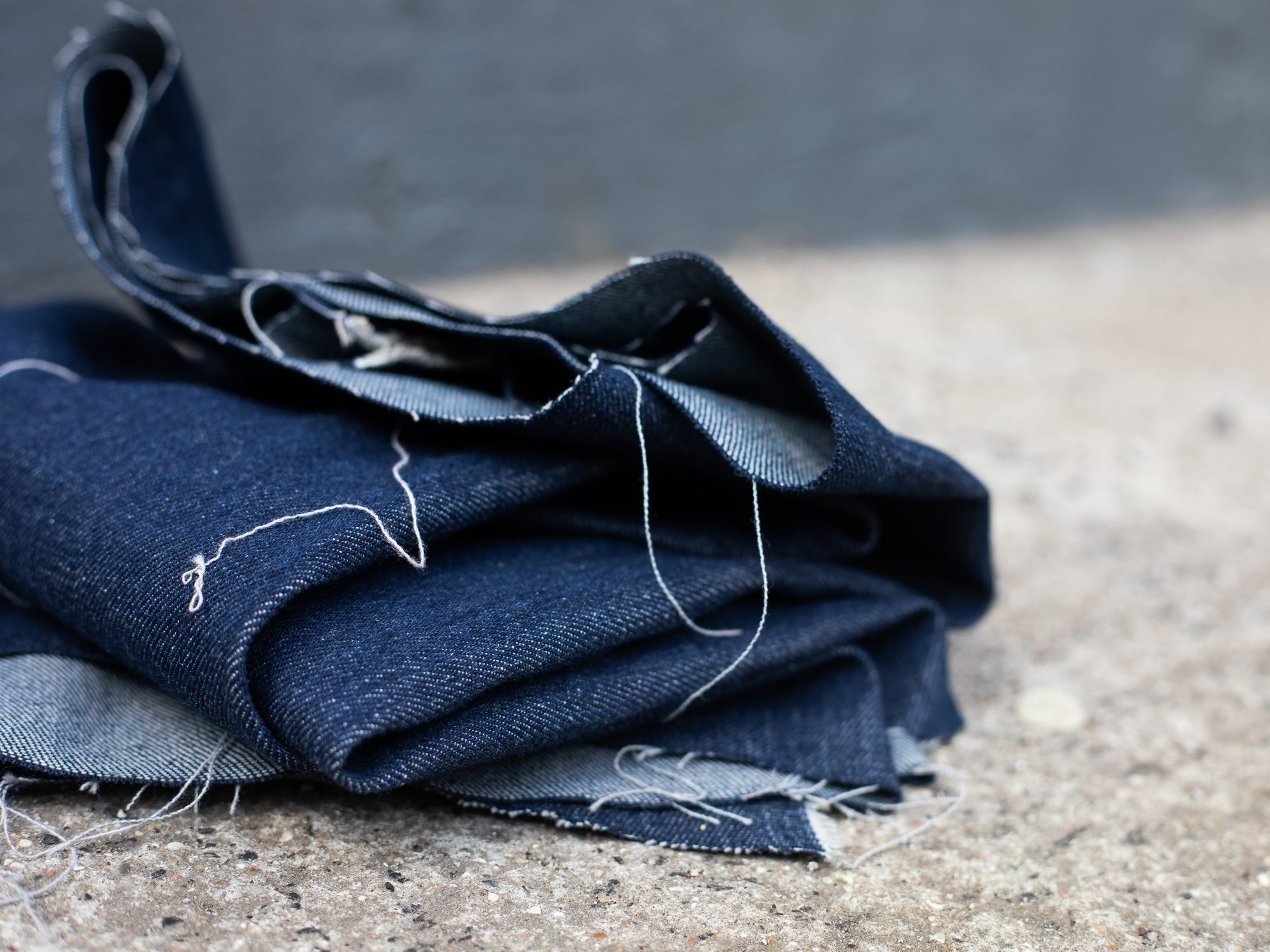 Mind The Maker - Washed Denim (10oz) – Deep Dark Indigo