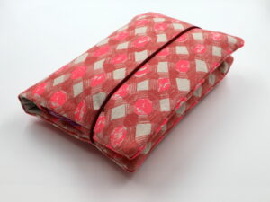 Windeltasche mit Namen "Caravan neon"