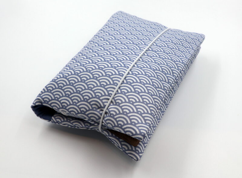 Windeltasche mit Namen "Light Blue Wave"