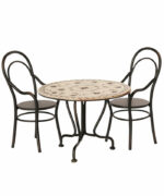 DINING TABLE SET W. 2 CHAIRS