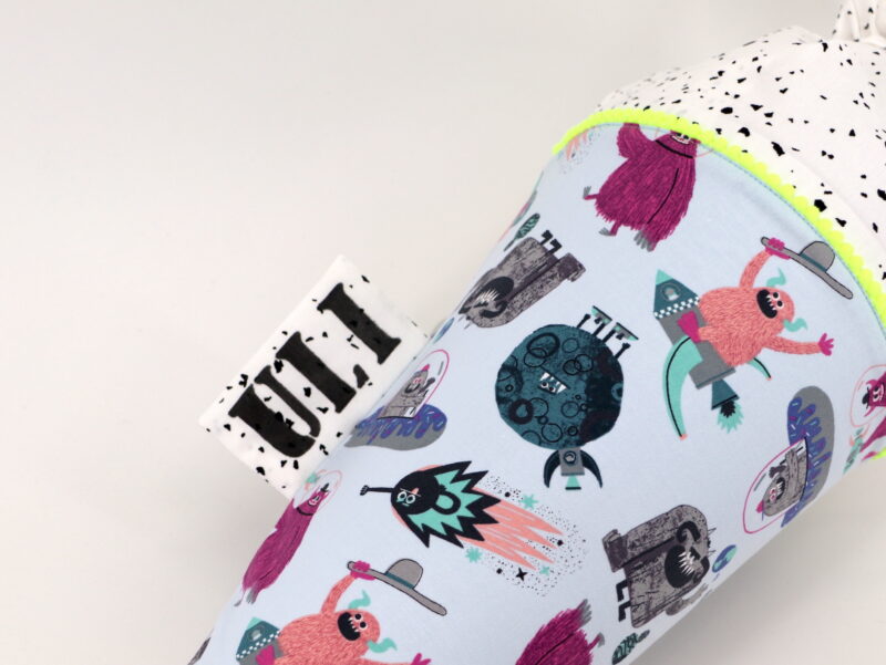 Schultüte "MONSTER" mit Namen