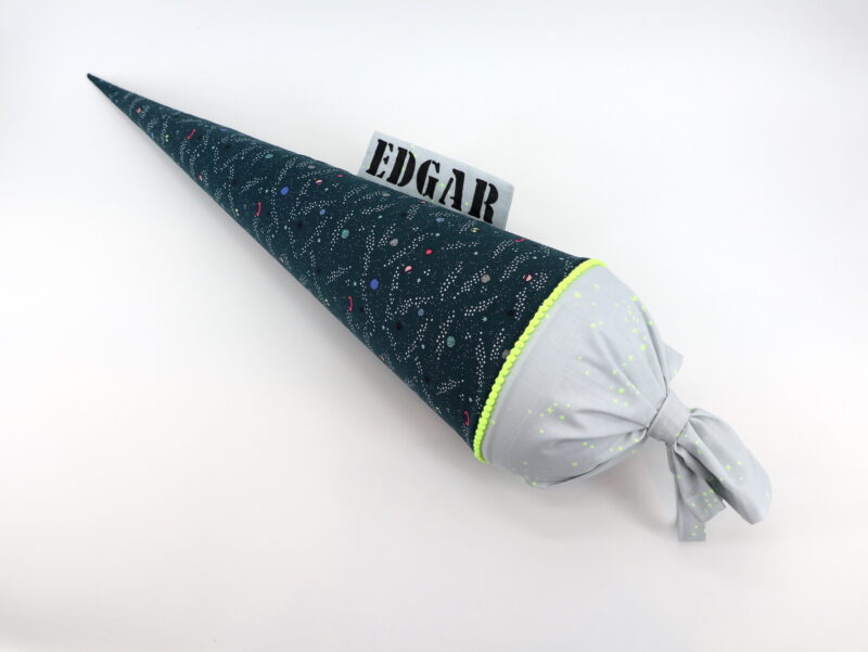 Schultüte "Out of Space" mit Namen – Bild 2