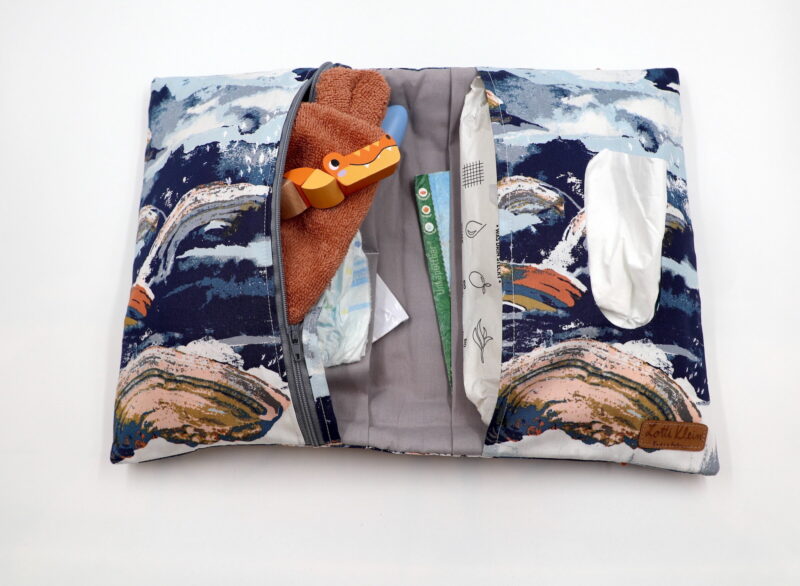 Windeltasche mit Namen "Gaia" – Bild 3