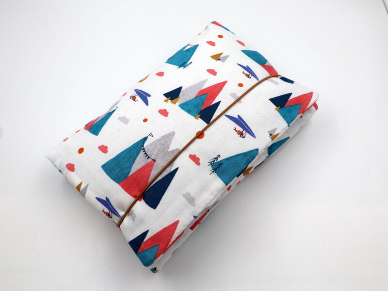 Windeltasche mit Namen "Mountain Skies"