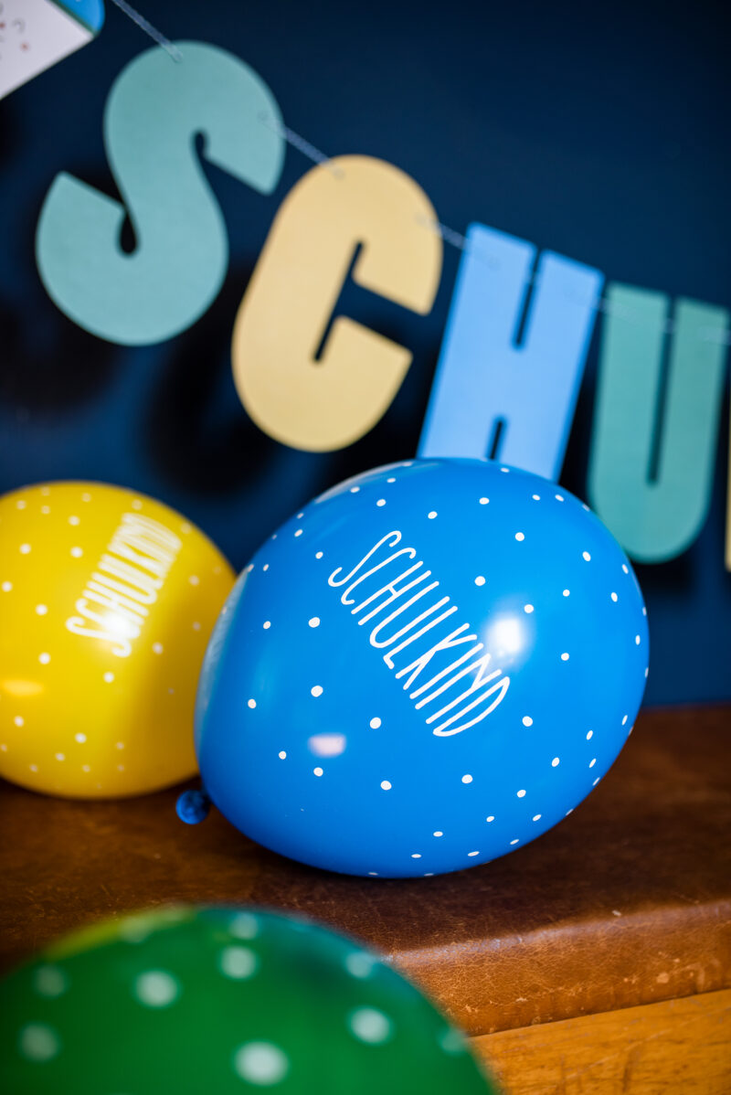 Luftballons "Schulkind" aus 100% Naturkautschuk – Blau / Grün / Gelb – Bild 2