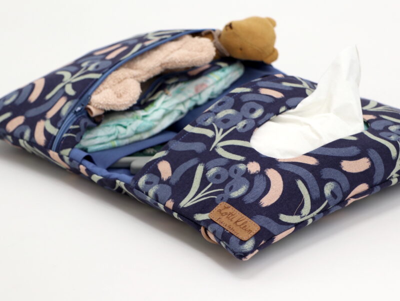 Windeltasche mit Namen "Luella - Sugar Plum" – Bild 2