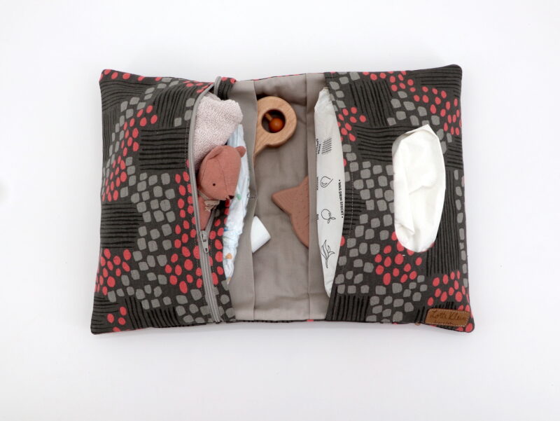 Windeltasche mit Namen "Imagined Landscapes – Aerial View Siesta" – Bild 5