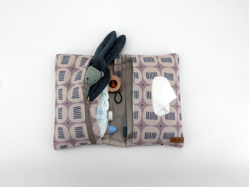 Windeltasche mit Namen "Feel the Void - Effortless - Wood Violet" – Bild 4