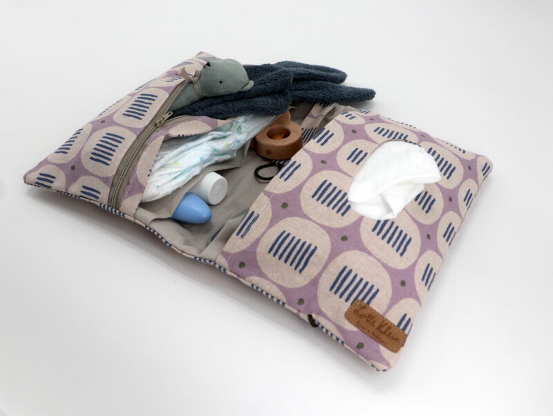 Windeltasche mit Namen "Feel the Void - Effortless - Wood Violet" – Bild 3