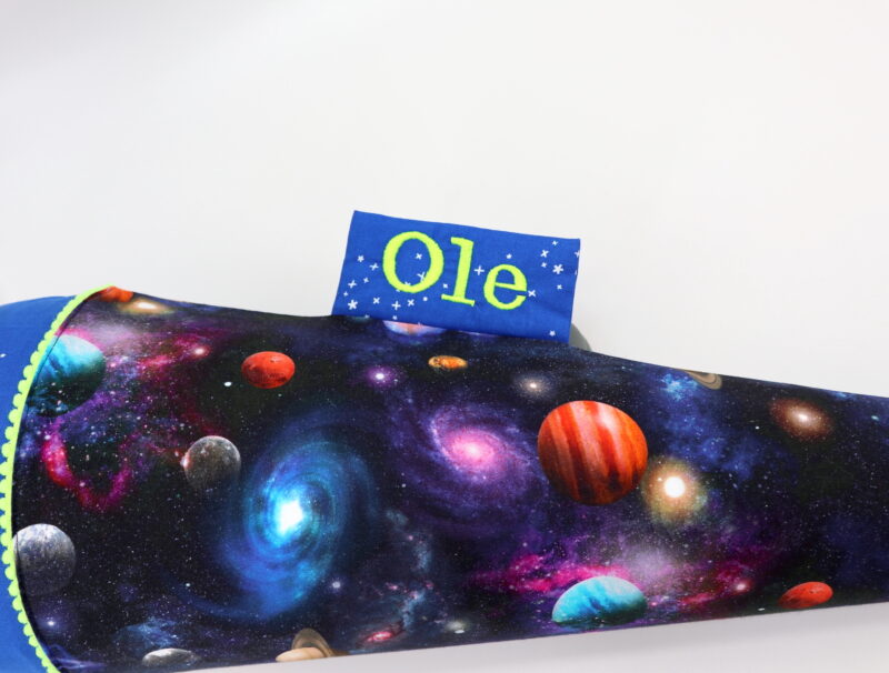 Schultüte "Planeten" mit Namen – Bild 3