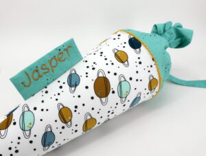 Schultüte "Planet Love" mit Namen