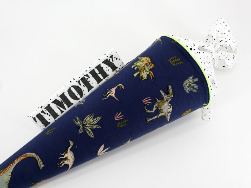 Schultüte "Dino" mit Namen