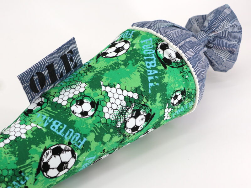 Schultüte "Fußball" mit Namen – Bild 3