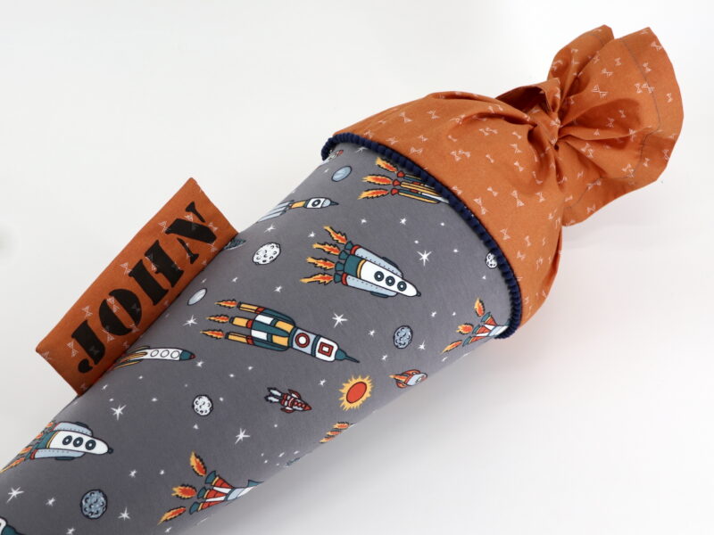 Schultüte "Raketen" mit Namen – Bild 6