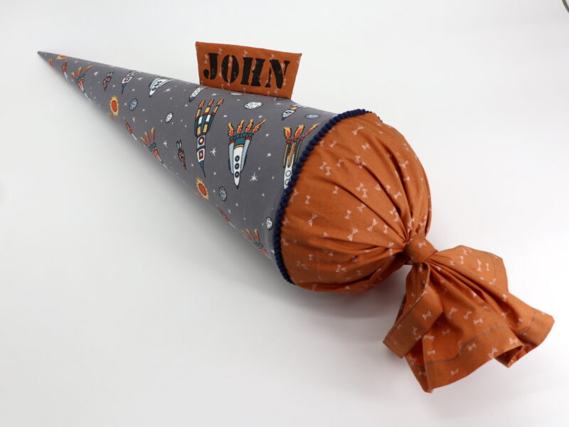 Schultüte "Raketen" mit Namen – Bild 4