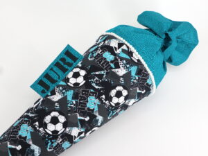 Schultüte "Fußball" mit Namen