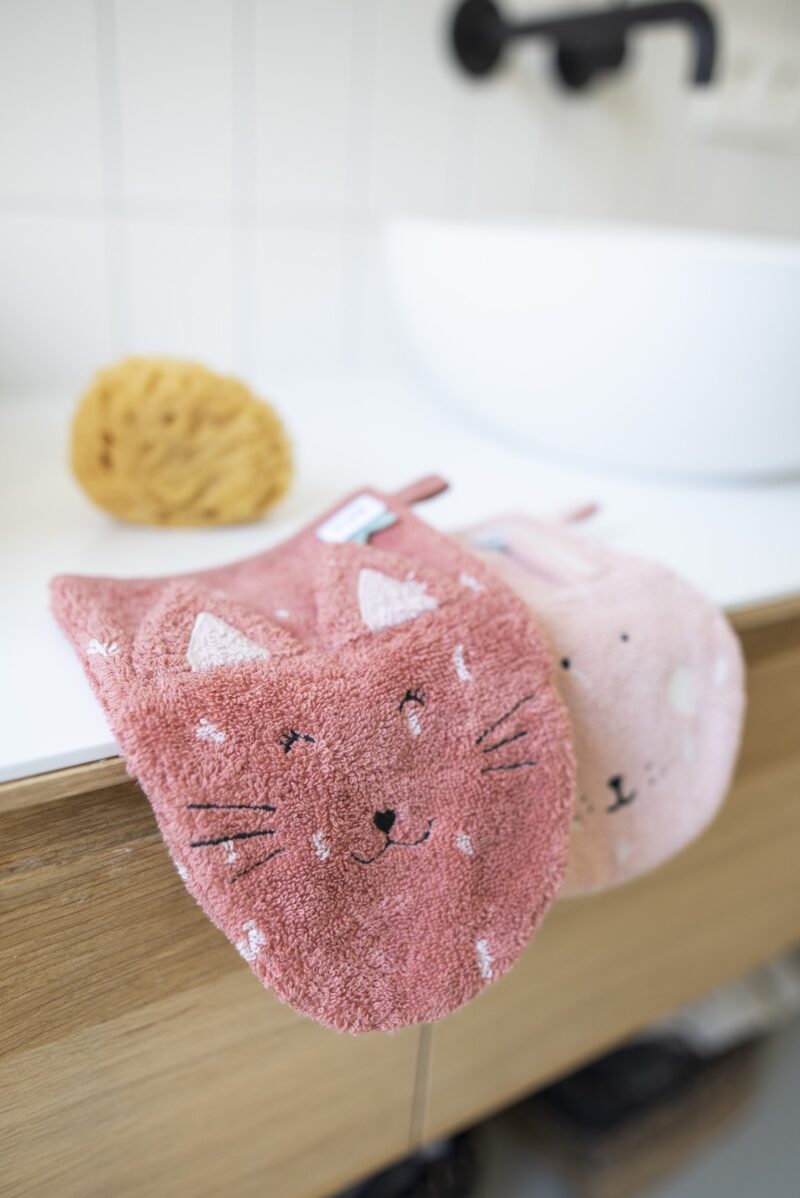Waschhandschuh aus Bio-Baumwolle 2er Set – Mrs. Cat + Mrs. Rabbit – Bild 4