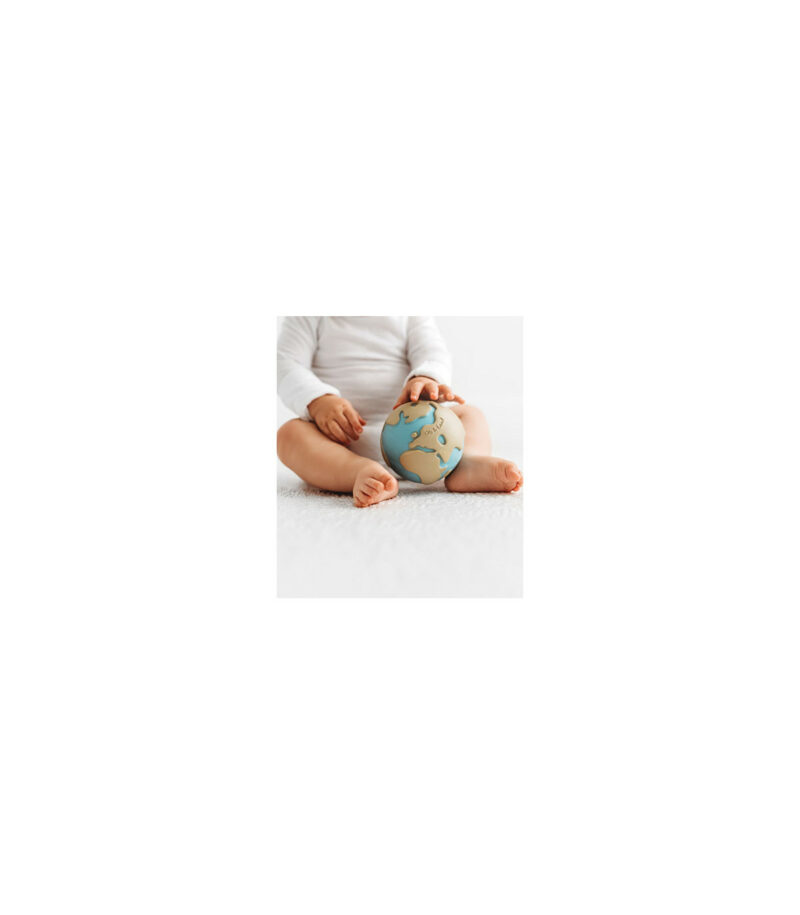 Baby-Spielzeug aus Naturkautschuk "Earthy The World Ball" – Bild 5