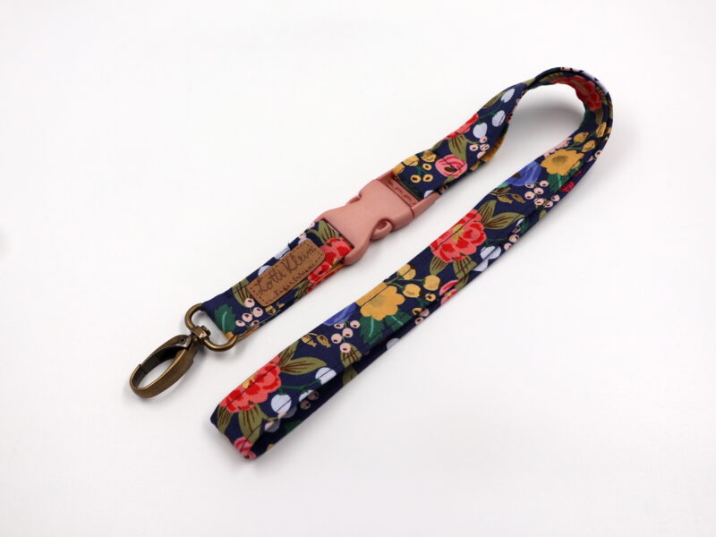 Schlüsselband "Vintage Blossom blue" – Bild 6