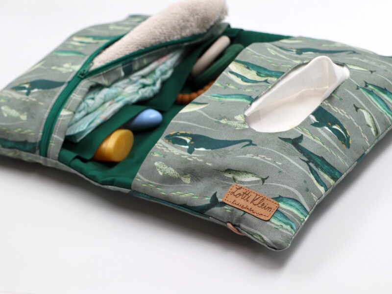 Windeltasche mit Namen "Faroe Whales" – Bild 3
