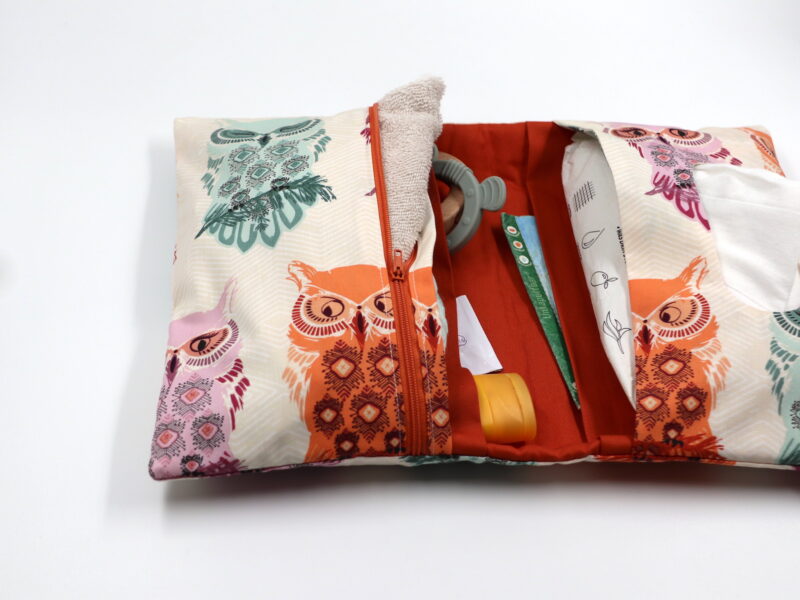 Windeltasche mit Namen "Bird of Night" – Bild 3