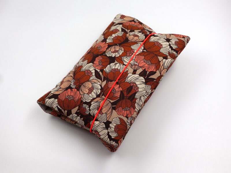 Windeltasche mit Namen "Wild Flora" – Bild 6