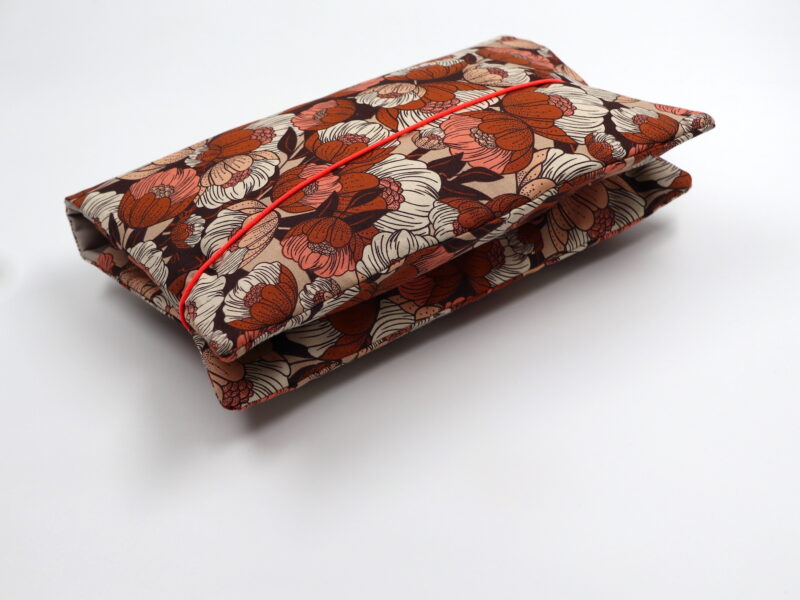Windeltasche mit Namen "Wild Flora"