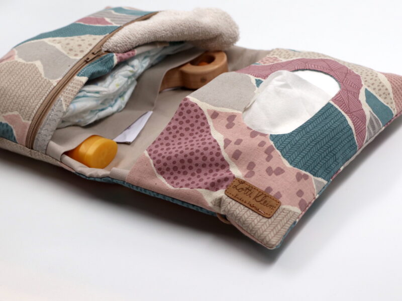 Windeltasche mit Namen "Make a skirt " – Bild 3