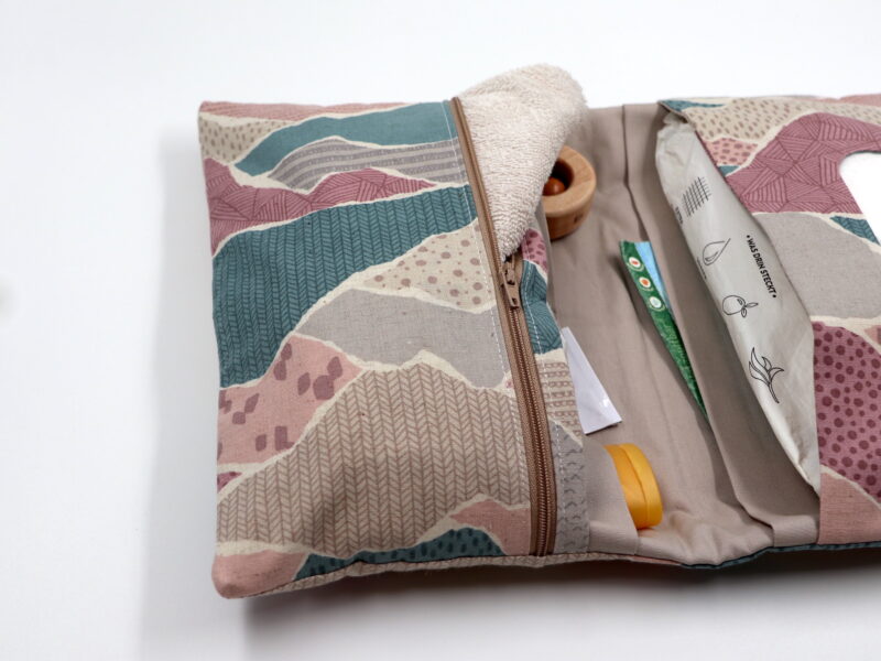 Windeltasche mit Namen "Make a skirt " – Bild 2