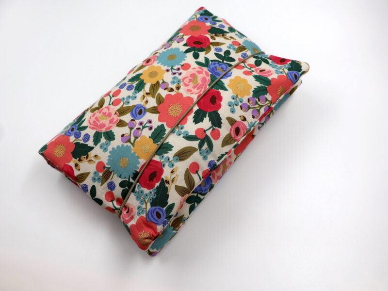 Windeltasche mit Namen "Vintage Blossom Cream" – Bild 6