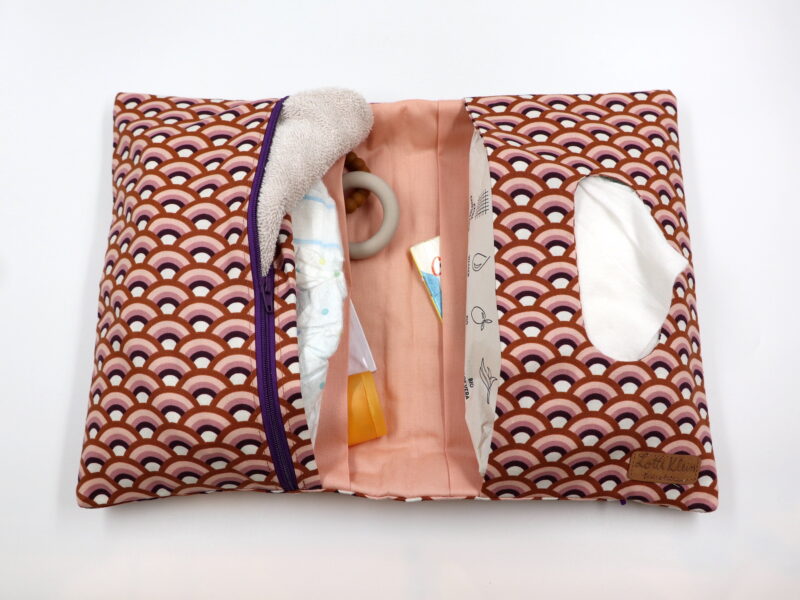 Windeltasche mit Namen "The sun will rise" – Bild 4