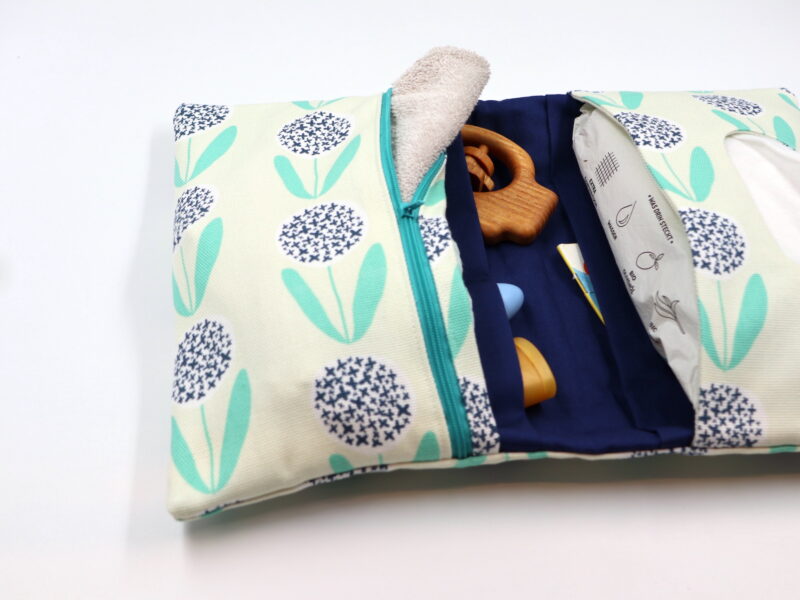 Windeltasche mit Namen "Candies Lollies" – Bild 2