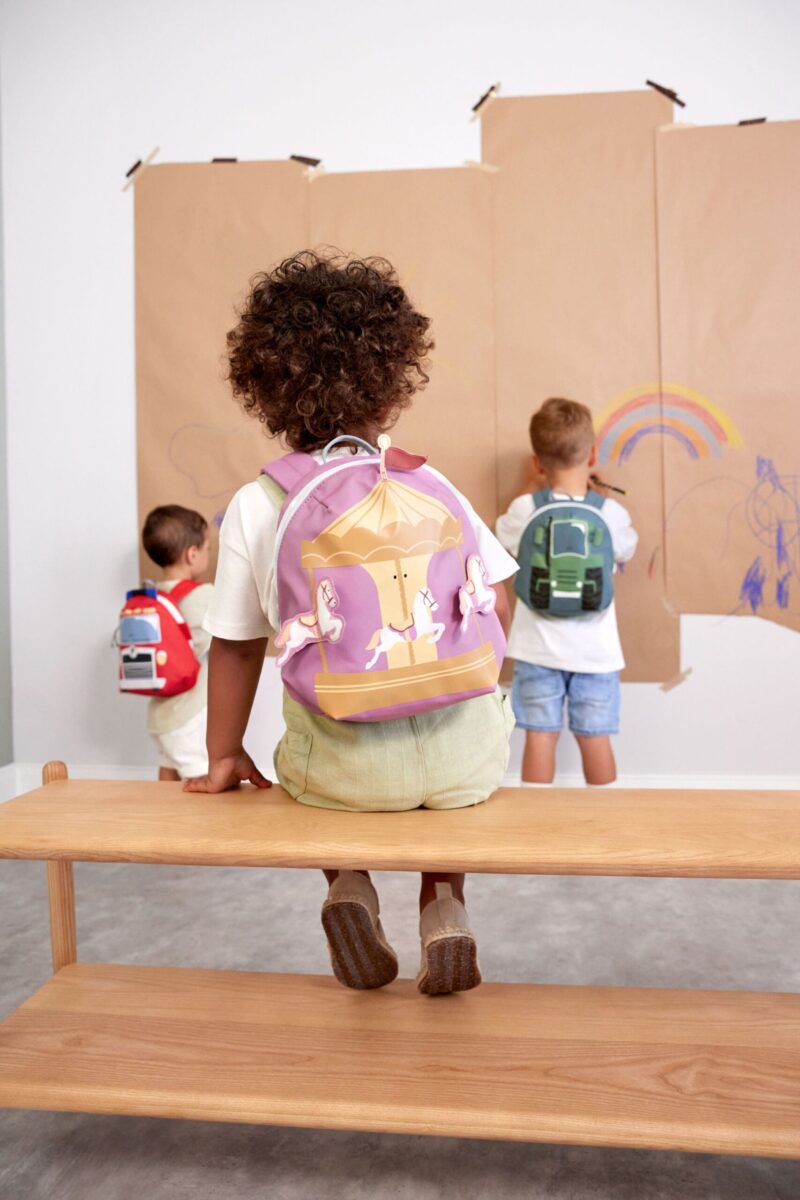 Kindergartenrucksack Tiny - Karussell Lila – Bild 3
