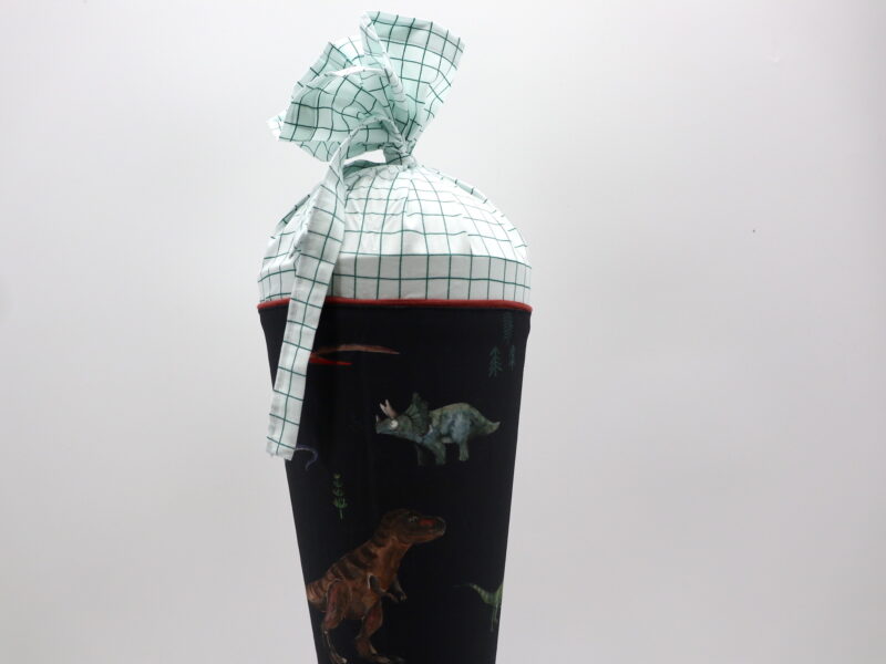 Schultüte "Dinos - Halfbird" mit Namen – Bild 2