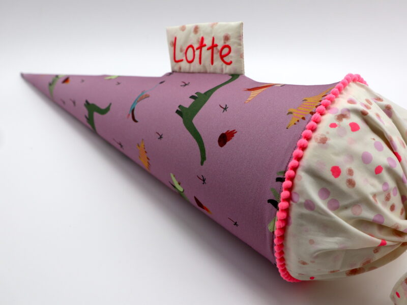 Schultüte "Dinos mauve" mit Namen – Bild 6