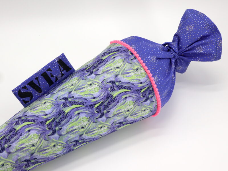 Schultüte "Dream Horse Purple" mit Namen – Bild 3