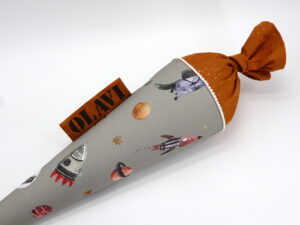 Schultüte "SPACE - Halfbird" mit Namen