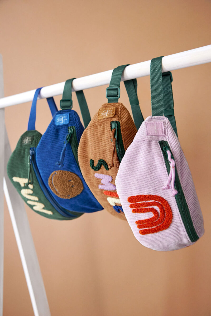 Bauchtasche aus Cord "Little Gang" - Fun / Grün – Bild 5