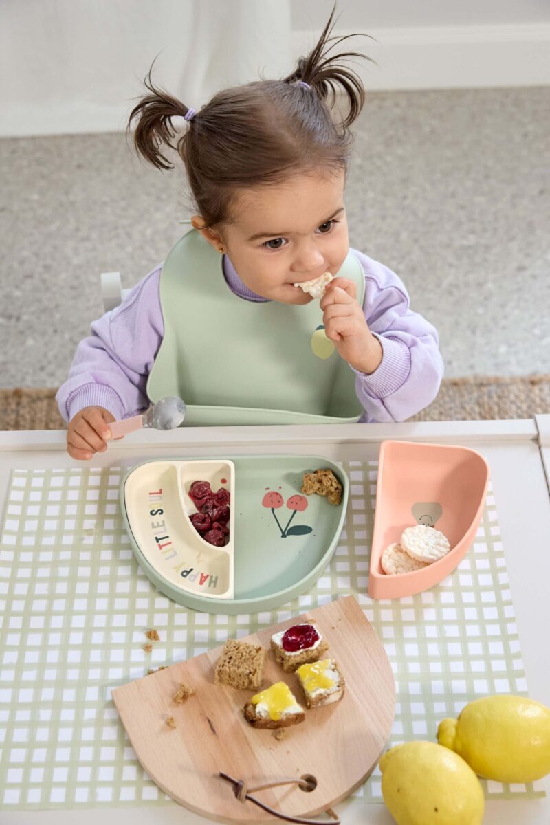Lätzchen aus Silikon "Happy Fruits" – Zitrone / Hellgrün – Bild 4