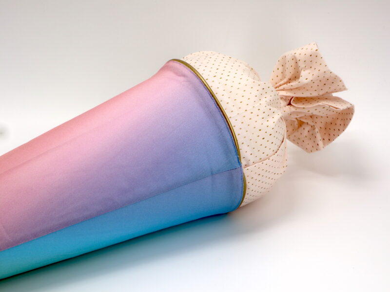 Schultüte "Rainbow"- mit Namen – Bild 5