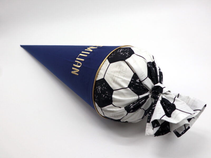 Schultüte "Fußball"- mit Namen – Bild 4