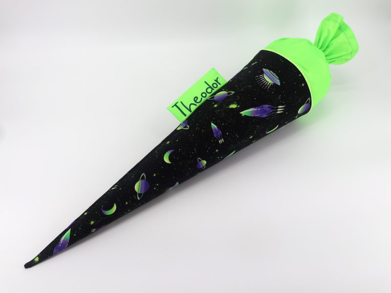 Schultüte "Space"- mit Namen – Bild 2