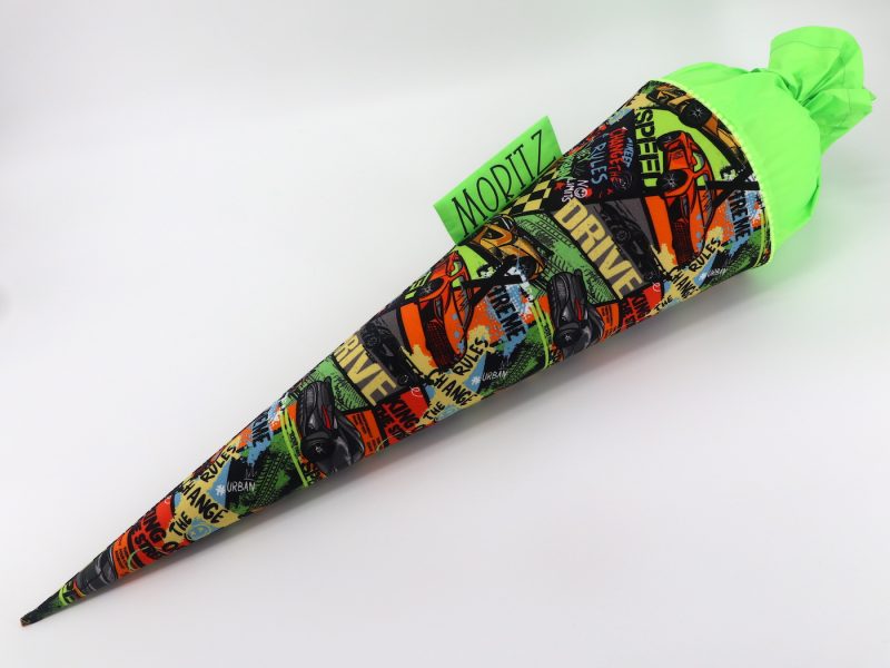 Schultüte "Space neon grün"- mit Namen – Bild 2